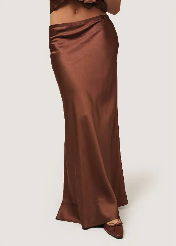 Dydine Fitted Skirt In Dark Brown