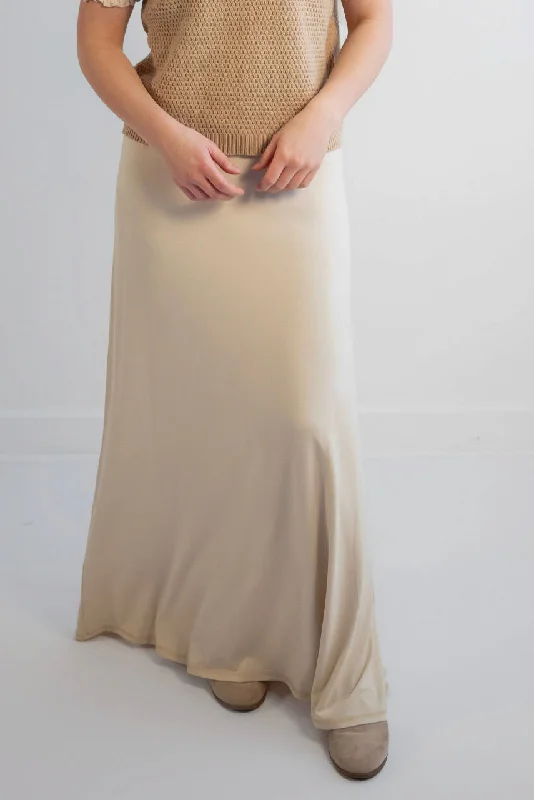 Aubrey Knit Maxi Skirt in Toasted Marshmallow